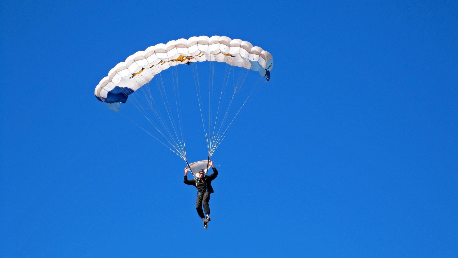 随机“超级节奏：快节奏打法带来的震撼比赛”，节奏快打官方下载