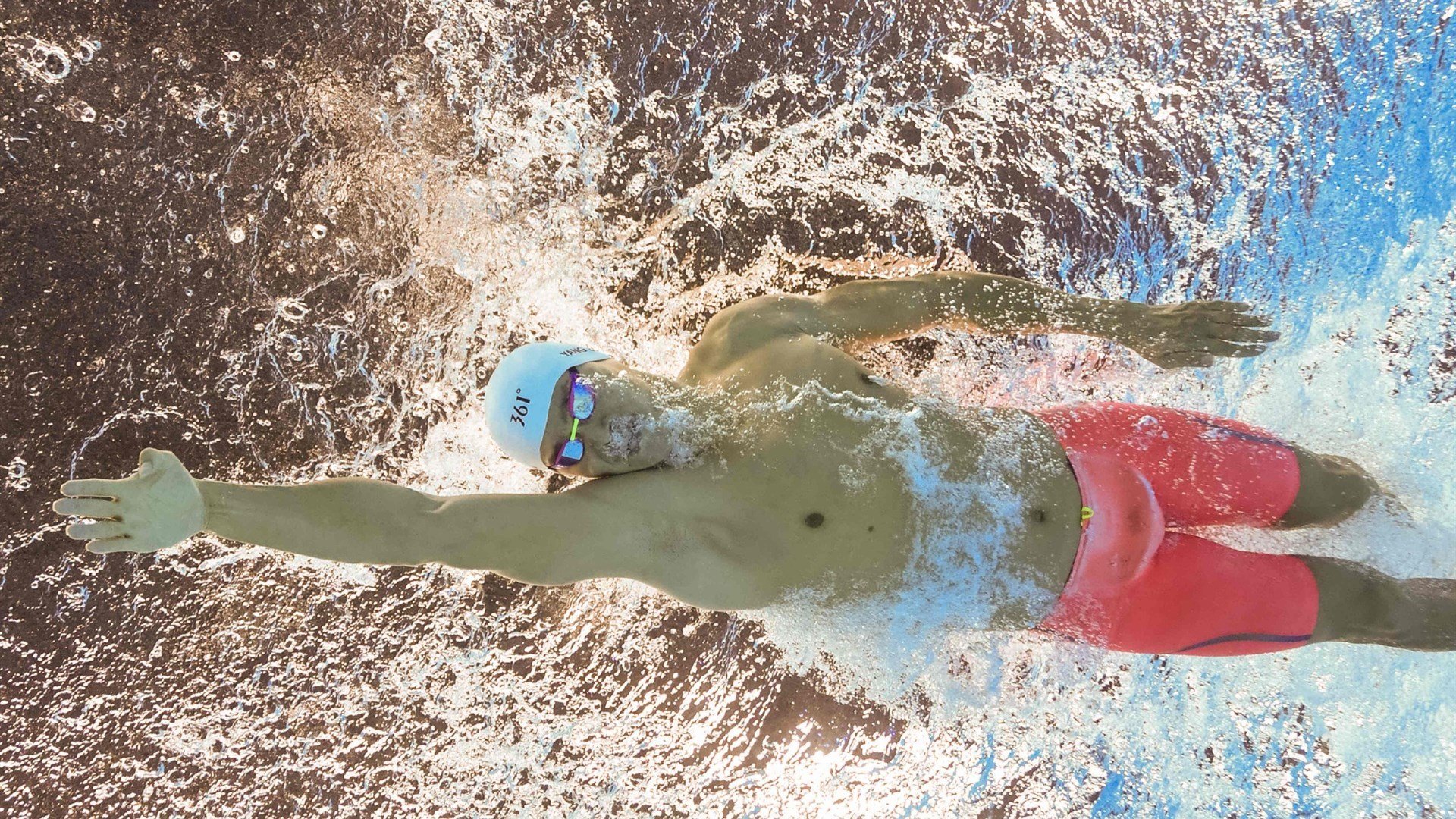 JIU YOU GAME-美国反曲弓男队在洲际射箭锦标赛中获得金牌，反曲弓世界纪录